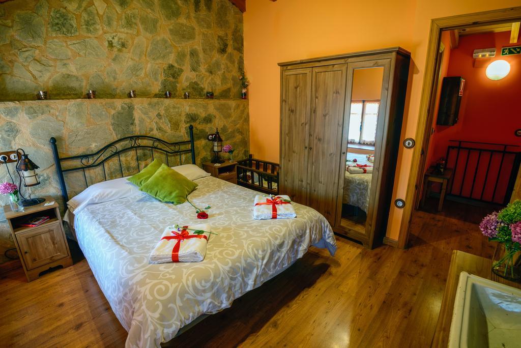 Casa Rural Entre Valles Бенльера Экстерьер фото